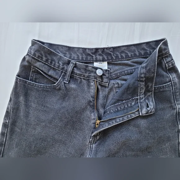 GUESS jeans. 100% cotton. Size: 28 - Picture 13 of 14